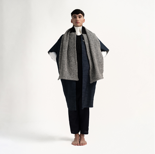 Handwoven Donegal Tweed Scarf is the perfect sustainable Christmas gift. Handmade in Ireland.